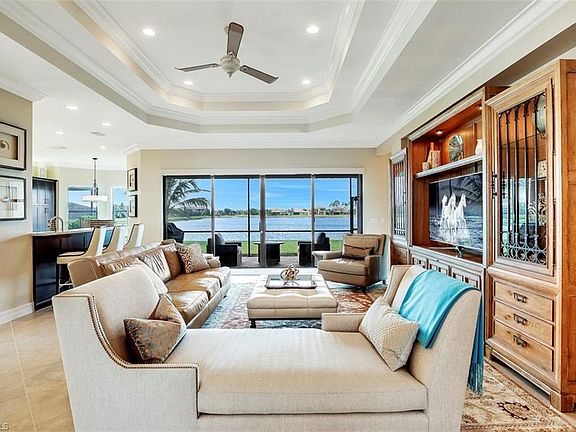 5th image of 2923 Cinnamon Bay Cir