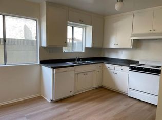 3742 Green Ave, Los Alamitos, CA 90720