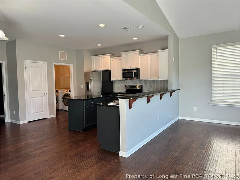 350 River Oak St — Photo 11