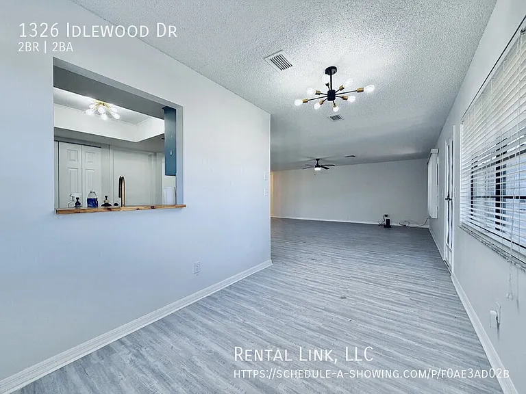 1326 Idlewood Dr — Photo 16