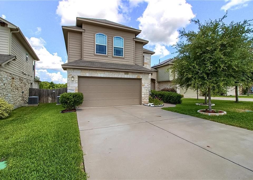 1st image of 2044 Nestlewood Dr