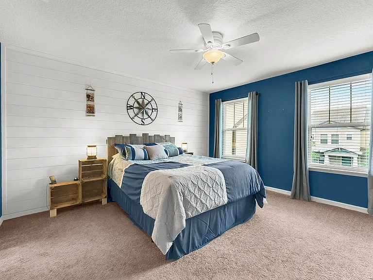 7254 Duxbury Ln — Photo 12