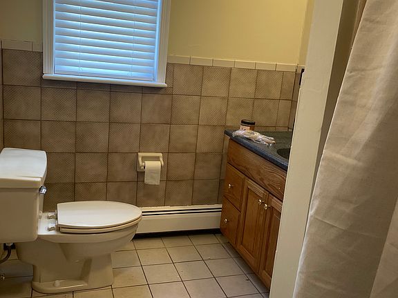3rd image of 7712 New St #1 B