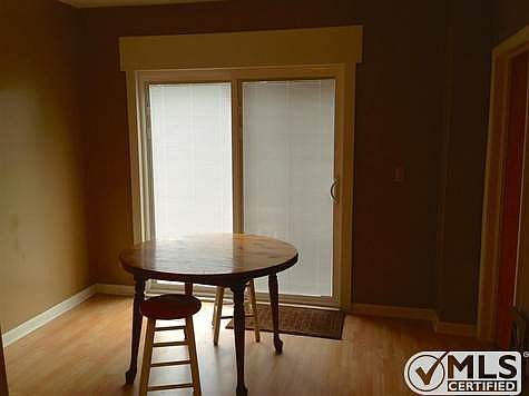 5th image of 530 Cherry St