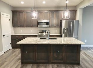 5774 Thompson Creek Blvd, Lincoln, NE 68516