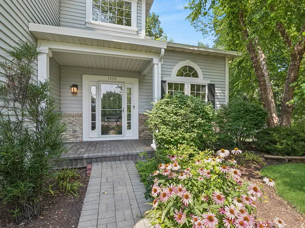 1428 Somerset Ct, Mundelein, IL 60060