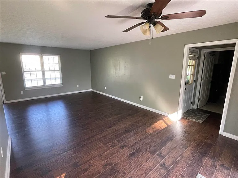 20 Tyne Ave — Photo 6