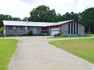 1010 Alexis Rd, Centre, AL 35960