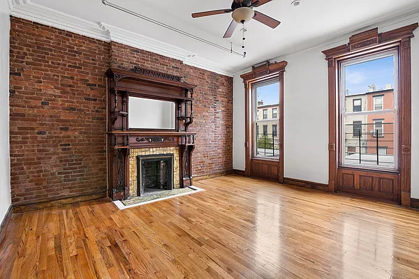 Rented by Compass | media 7