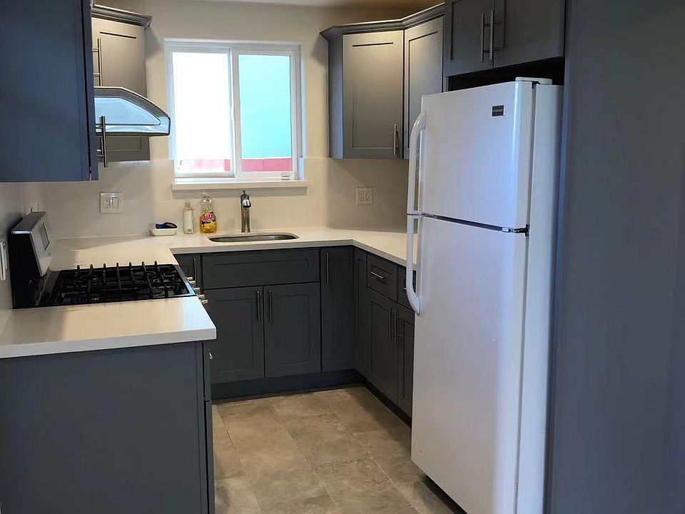 1st image of 348 Warwick St