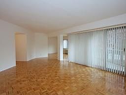 3rd image of 609 W So Orange Ave #3M