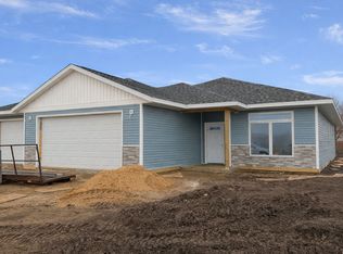 503 Darlene Dr, Marshall, MN 56258