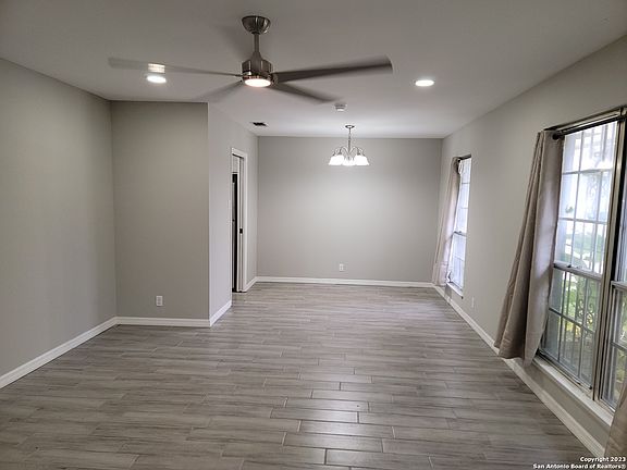 3rd image of 5310 CASTLE WAY