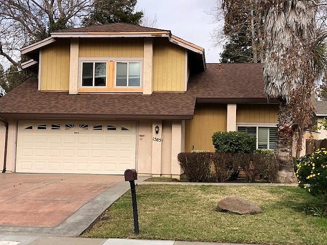 1st image of 1585 Woodland Oaks Way