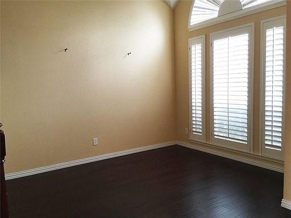 3rd image of 4312 Lone Rock Ct