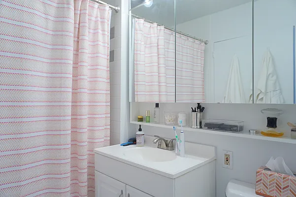 Rented by Corcoran | media 1