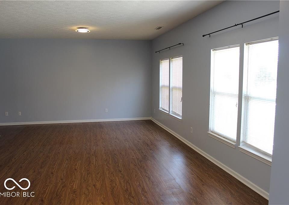 1st image of 13370 White Granite Dr Unit 300