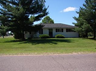 4586 137th St, Chippewa Falls, WI 54729