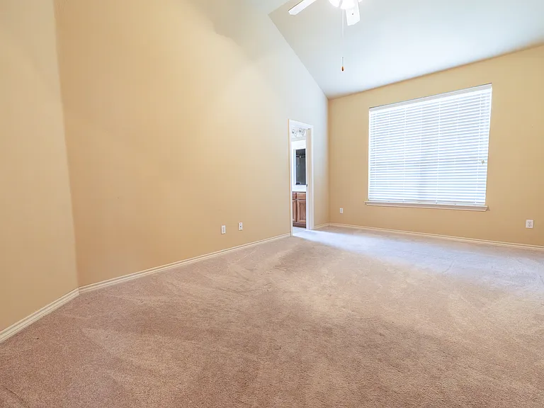 4333 Summersweet Ln — Photo 24