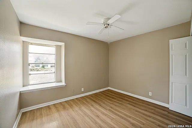 1315 Rio Linda St — Photo 11