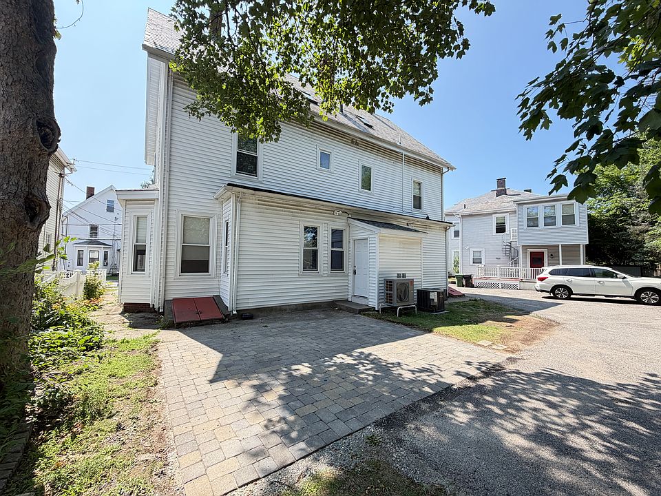 1st image of 12 Patten St
