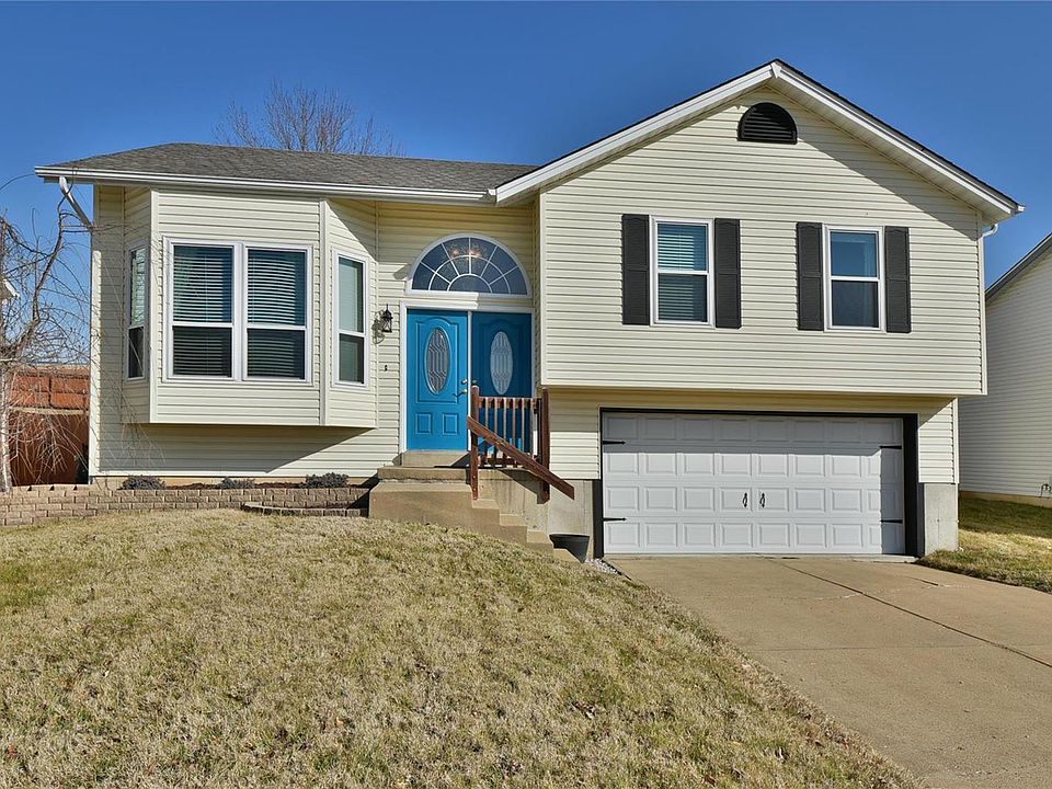 1st image of 26 Sassafras Ct