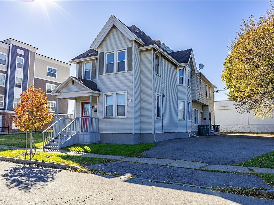 1st image of 135 Delevan St