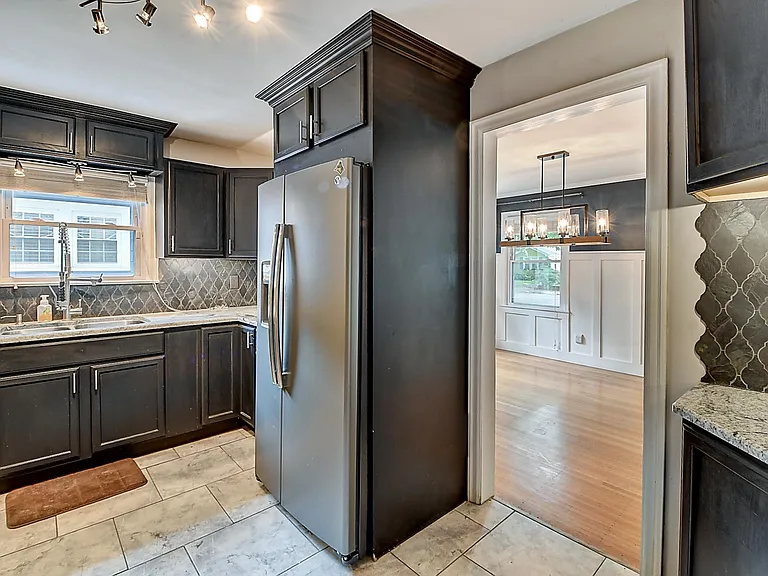 6015 Norwaldo Ave — Photo 12