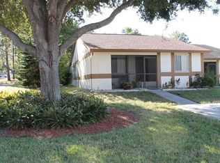 2282 Bancroft Cir N APT A, Palm Harbor, FL 34683