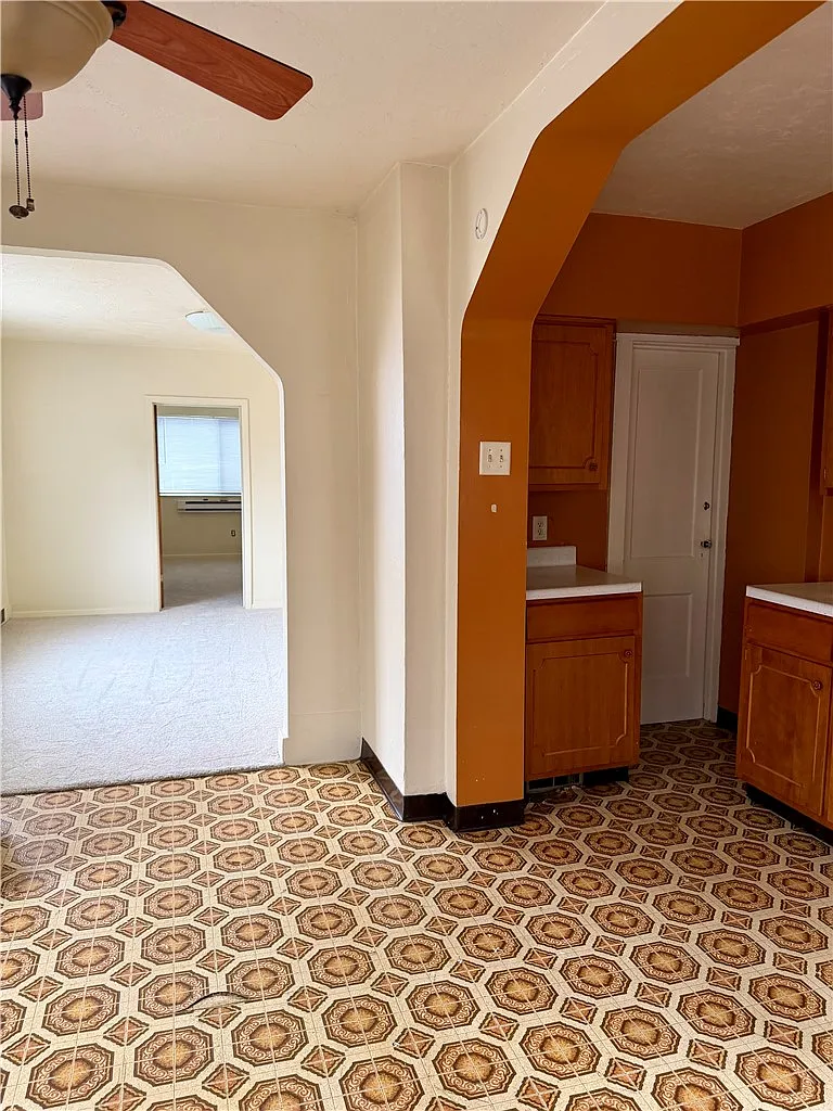 1 bed, 800 sqft, $900 — Photo 2