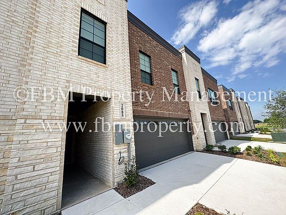 2nd image of 2085 Layla Dr