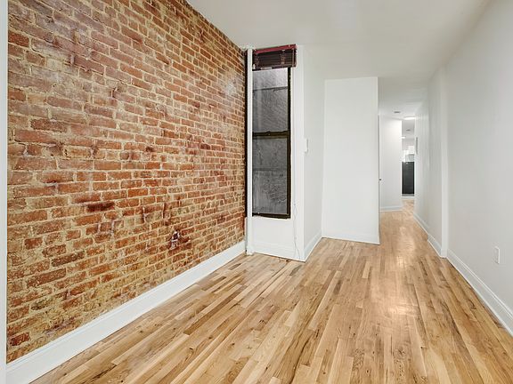 3rd image of 219 E 89th St #5W