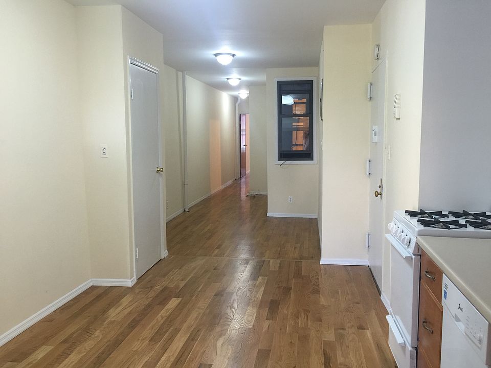 1st image of 421 W 45th St APT 4W