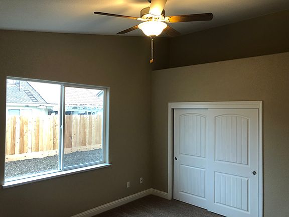 4th image of 361 Stannous Ct