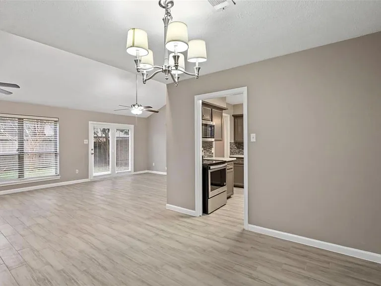 6903 White Tail Dr — Photo 22