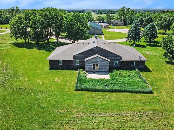 47256 State Highway 46, Beresford, SD 57004