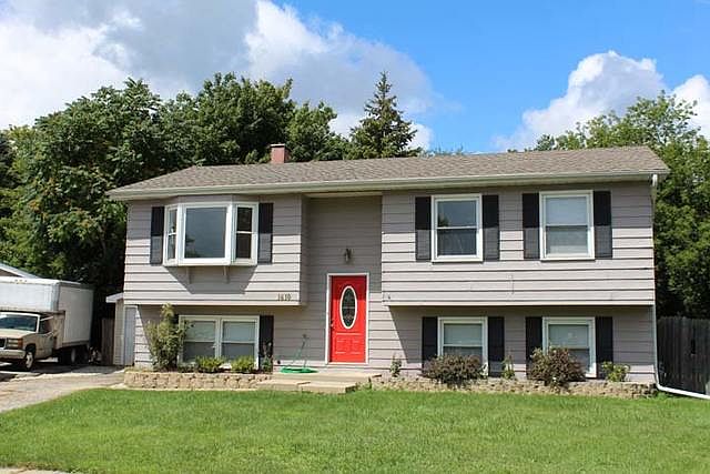 1st image of 1410 Lizabeth Ln
