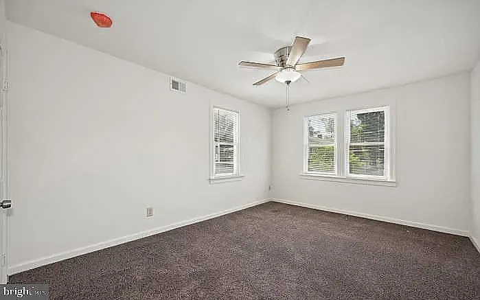 821 Columbia Blvd #2 — Photo 5