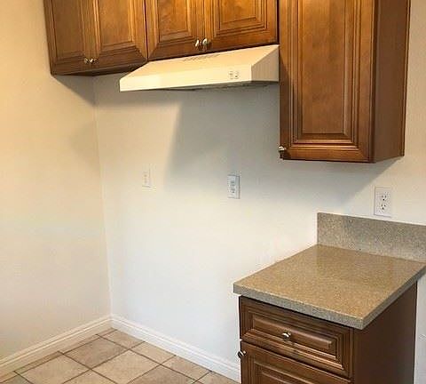 5th image of 862 W Mines Ave APT D