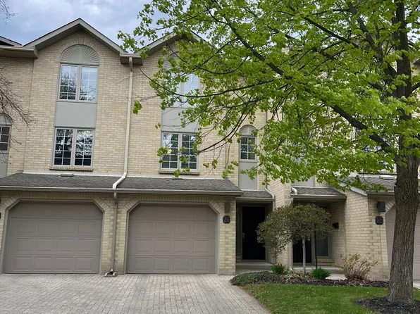 1399 Commissioners Rd W #26, London, ON N6K 4G9