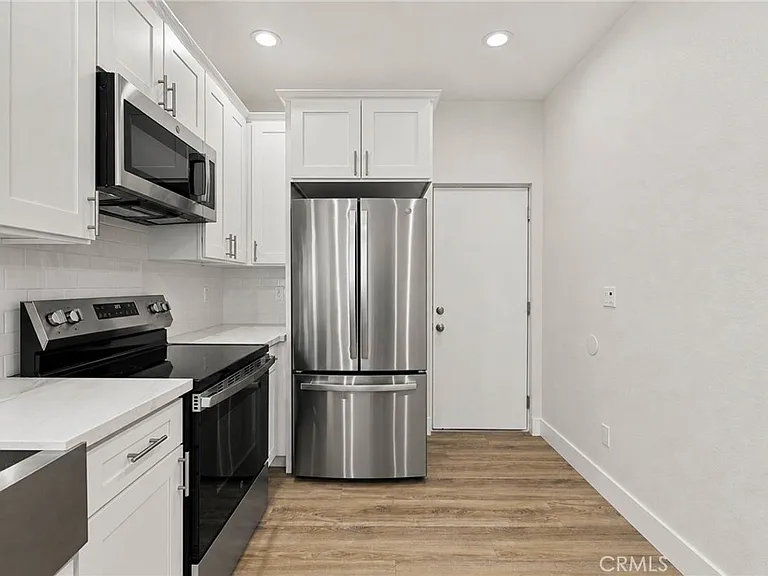 41015 41st St W — Photo 3