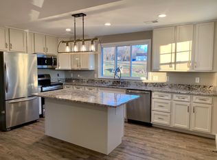 9519 Fingerboard Rd, Ijamsville, MD 21754