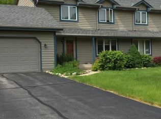 19310-19330 Emerald Dr. (Duplex), Brookfield, WI 53045