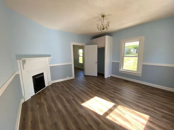 130 Oak St, Clover, SC 29710