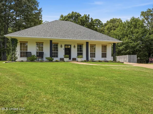 131 Ashton Dr, Brandon, MS 39047