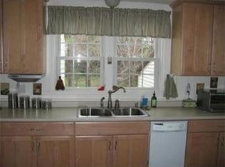 462 Shrewsbury St, Holden, MA 01520