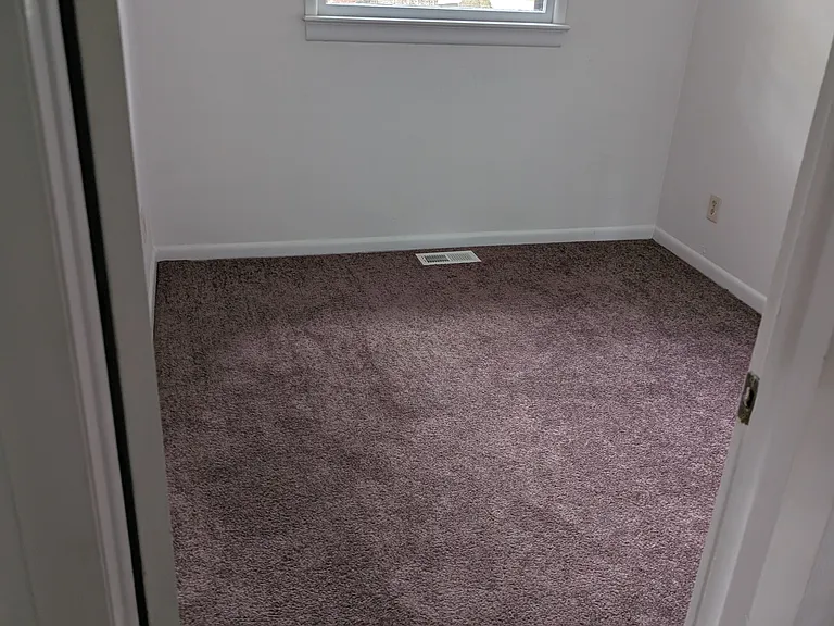 205 Lineberry Rd — Photo 8