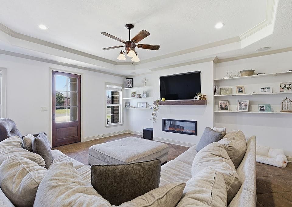 2437 W Coffey Pines Rd, Lake Charles, LA 70611 | Zillow