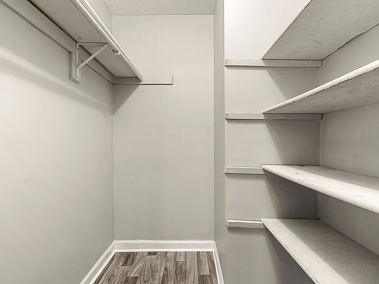 218 Mill Creek Pl — Photo 13