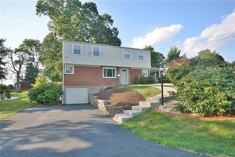 Located in the heart of Bethel Park, this home features a great location with a true neighborhood feel.